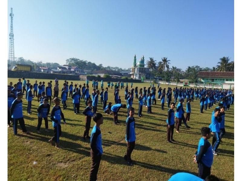 JUM’AT SEHAT SPENGADA KUAT