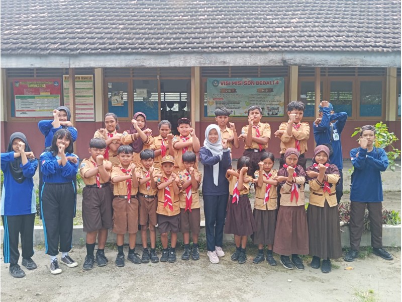 Anggota PMR Madya SMP Negeri 2 Ngancar Adakan Kunjungan Sosialisasi Kepalangmerahan ke Sekolah Dasar (SD) Sekitar