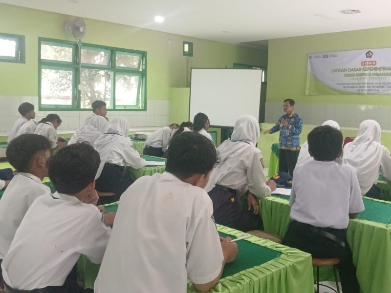 Latihan Dasar Kepemimpinan (LDK) OSIS SMP Negeri 2 Ngancar Cetak Pemimpin Masa Depan