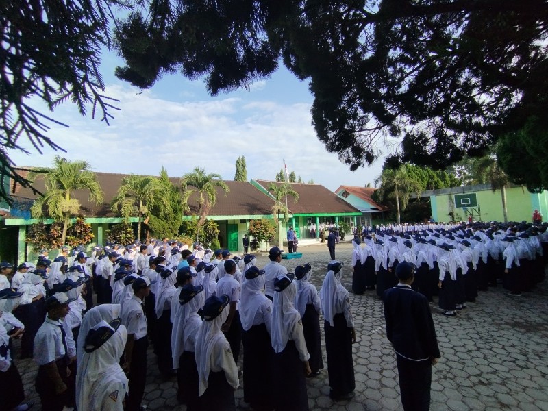 Kebangkitan Nasional 2025 Semangat Persatuan dan Doa Bersama di SMP Negeri 2 Ngancar