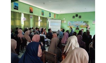 SMPN 2 Ngancar Wujudkan Sinergi Orang Tua dan Sekolah melalui Parenting Inspiratif
