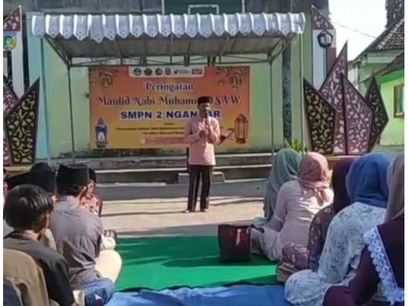 Semarak Maulid Nabi 1447 H di SMPN 2 Ngancar Dari Shalat Duha,Tausiyah, Hingga Lomba Kreatif Penuh Makna